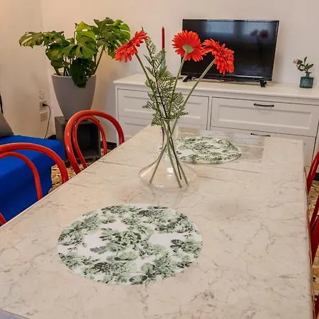 In The Center Of Apartament Viareggio